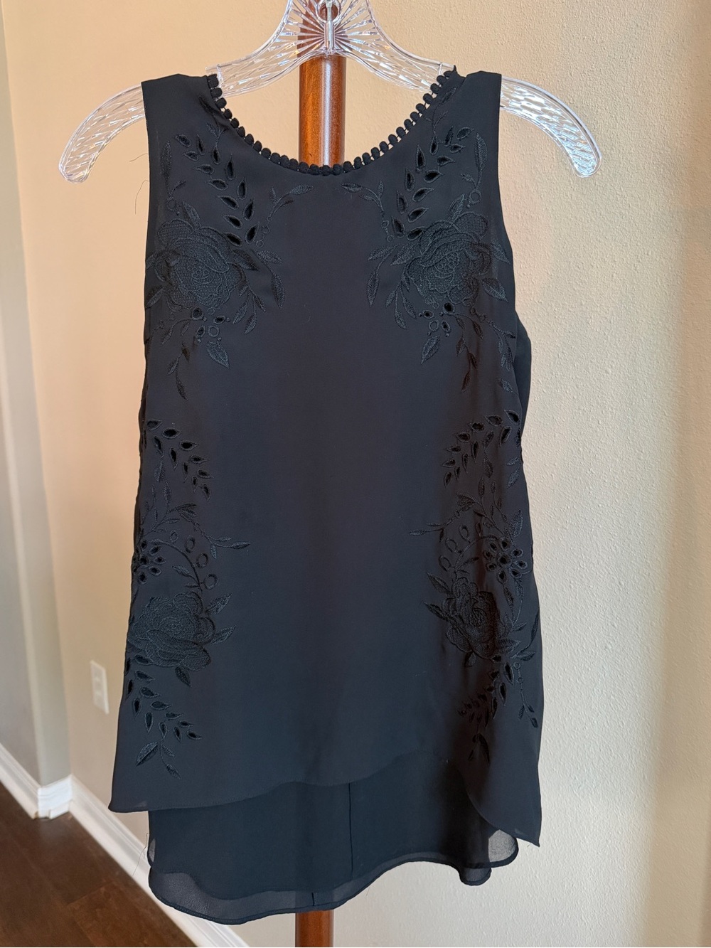 White House Black Market Black Embroidered Sleeveless Top